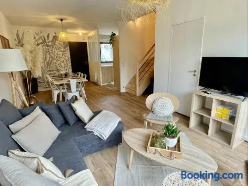 Spacious house for up to 10 people in Vertou - Image 1