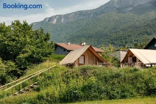 Camping Routes du Monde ATC Veyrier du Lac - Annecy - Image 1