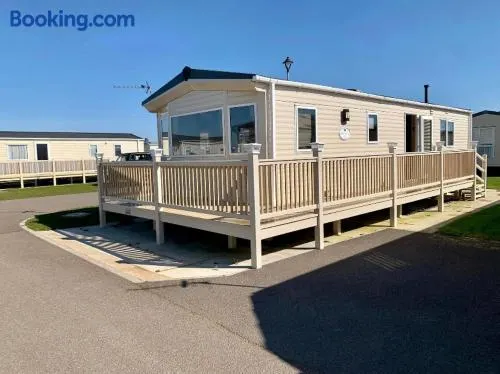 Lisa caravan hire - Image 1