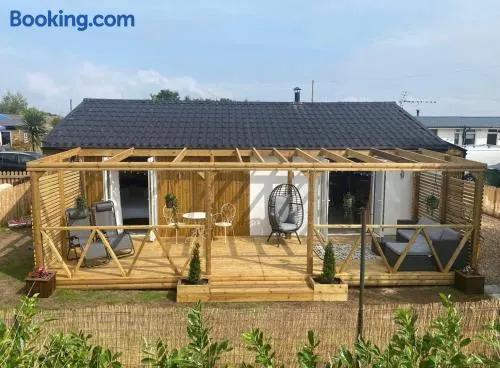 Sunrise Holiday Home Humberston Fitties - Image 1