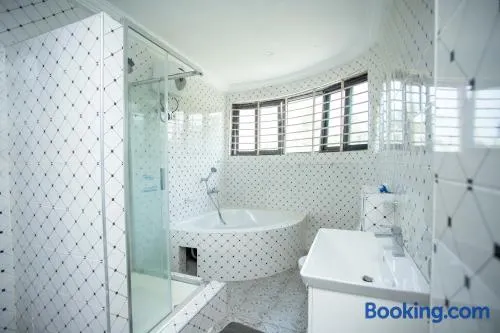 State of The Art House, Near Amansuri Wetlands, Wifi, Swimming Pool - Image 1