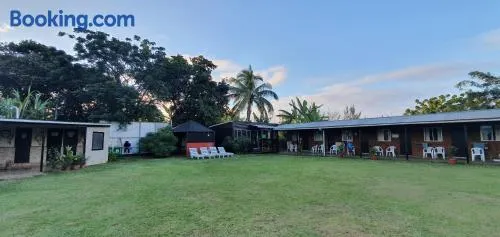 Camping Hostal Tipanie Moana Aeropuerto Centro - Image 1