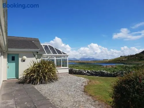 No3 Ballyconneely Cottage - Image 1