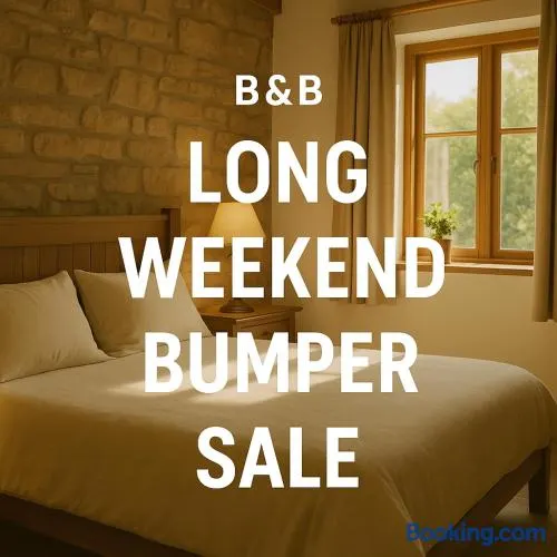 LONG WEEKEND BUMPER OFFER- Transit,Airport,Downtown Minutes Drive - Image 1