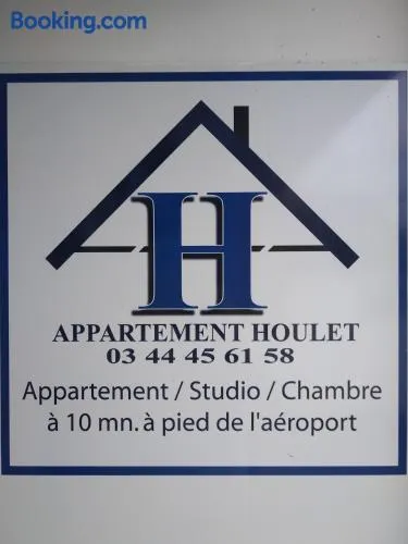 Aéroport paris beauvais Appartement HOULET 10 min à pied aéroport parkingbeauvais longue durée - Image 1