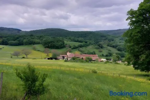 Gîte de Vaux Entre vignes et forêt - Image 1