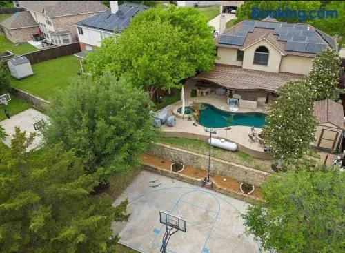Magical 5BR W Pool, Hot Tub, Lake, Basketball Court - Image 1
