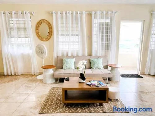 Ocean Bliss Apt 9 - Image 1