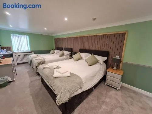 Moorside Hotel and Cafe - Image 1
