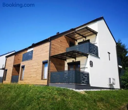 Apartman Karas - Image 1