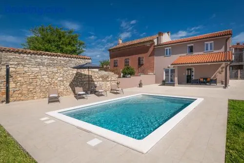 Villa Ester - Image 1
