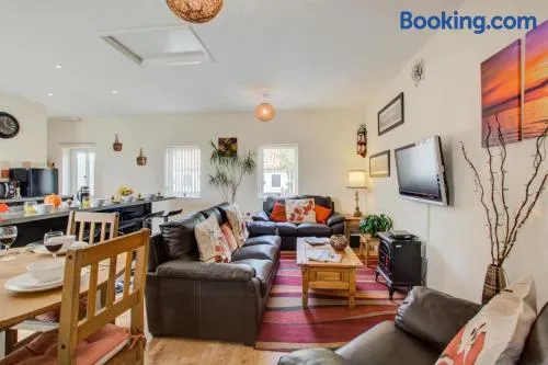2 Bed in Blofield Heath oc-1467 - Image 1