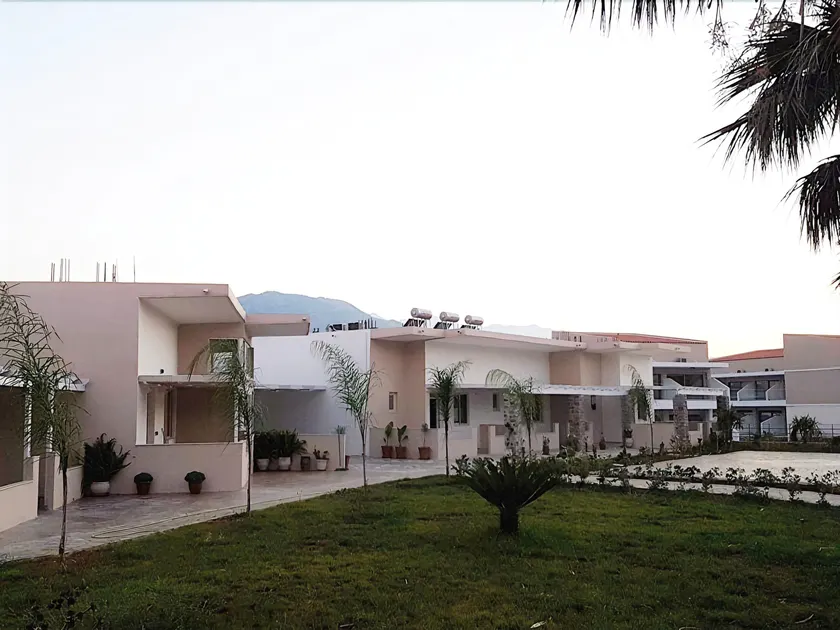Argiri Apartments & Suites - Image 1