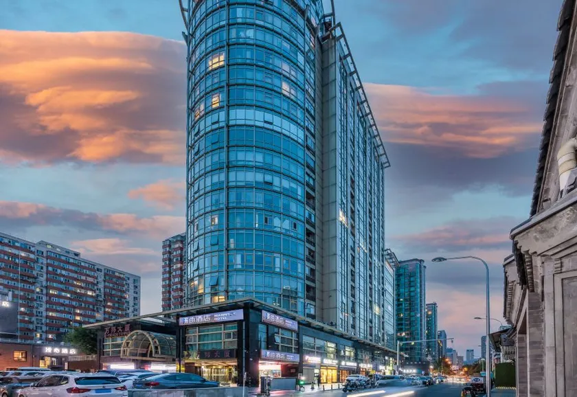 Xingyao Apartment (Jianguomen Subway Station Capital Institute of Pediatrics Branch) - Image 1