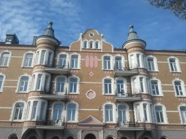 Clarion Collection Hotel Plaza - Image 1
