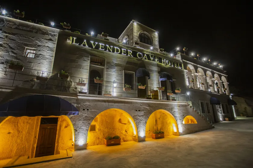 Lavender Cave Hotel - Image 1