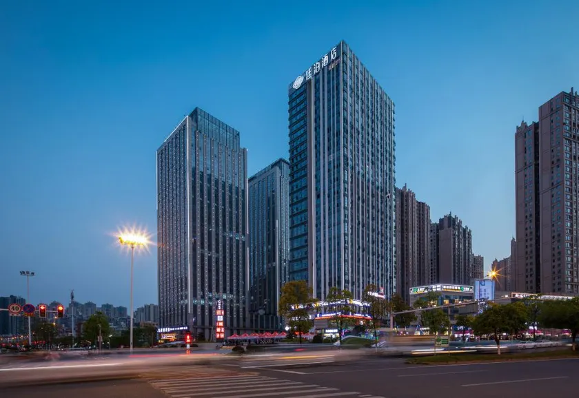 TILL BRIGHT Hotel (Changsha Yueliangdao Xi Subway Station) - Image 1