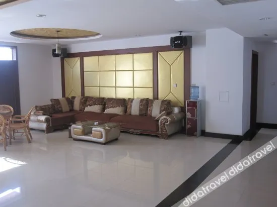Chengyuan Hotspring Hotel - Image 1