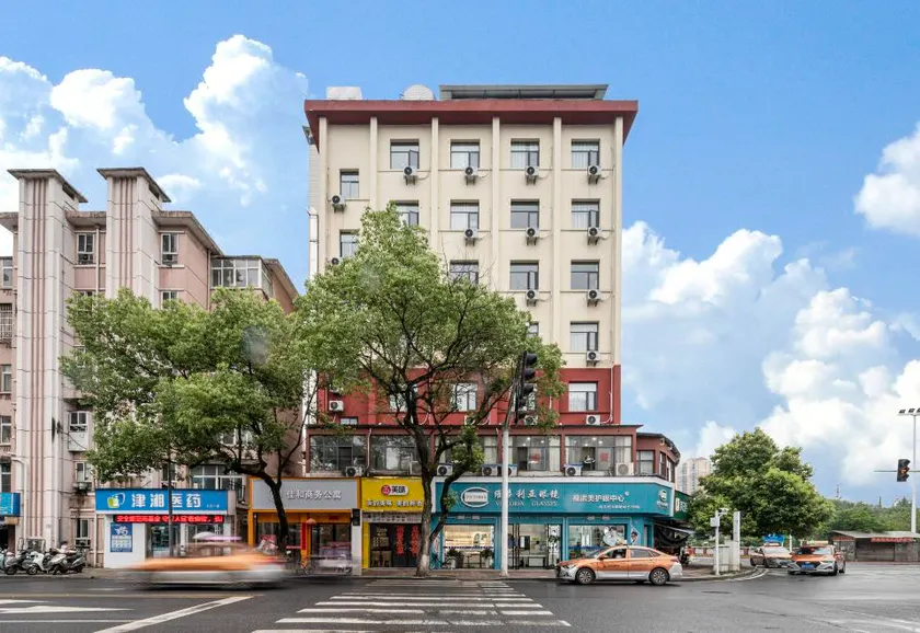Jiahe Business Hotel (Zhuzhou 331 Hospital) - Image 1