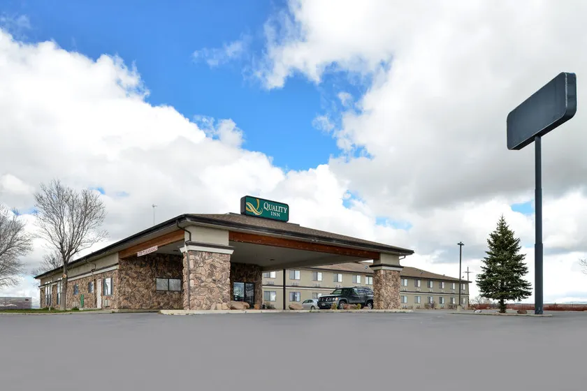Wingate by Wyndham Beaver I-15 - Image 1