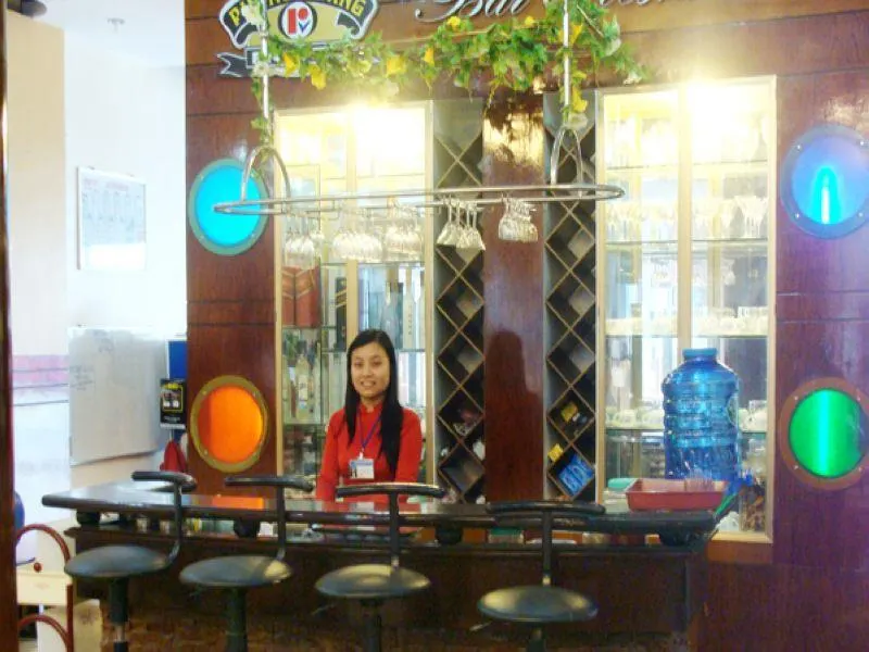 Phung Hoang Hotel - Image 1