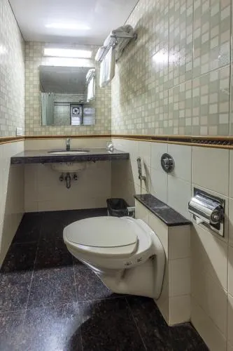 Hotel Ameya - Image 1