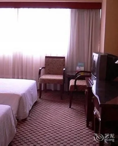 Guangzhou Huahai Hotel (Jiangnanxi changgang Metro Station) - Image 1
