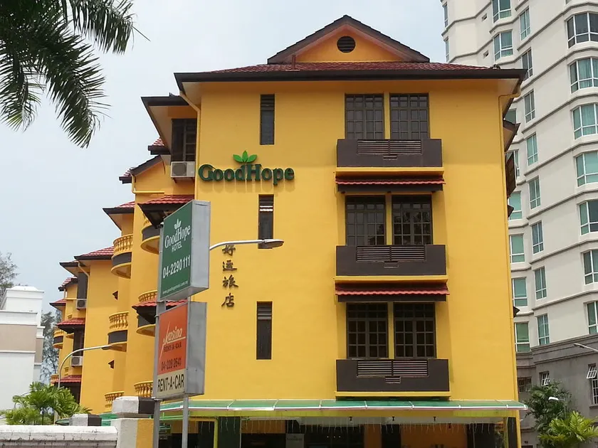 Hotel 22 Gurney - Image 1