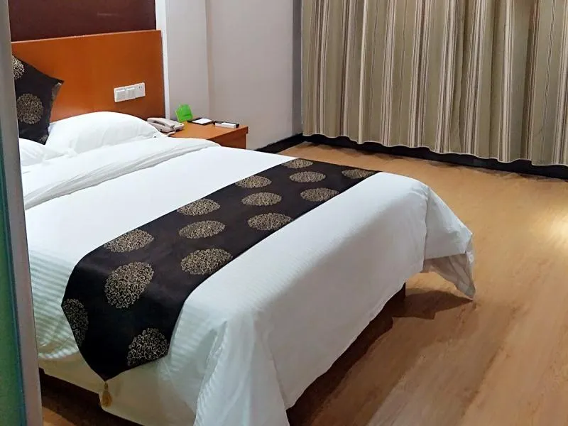 Vatica Jiangsu Xuzhou Jianguo Road Xuanwu Market Hotel - Image 1