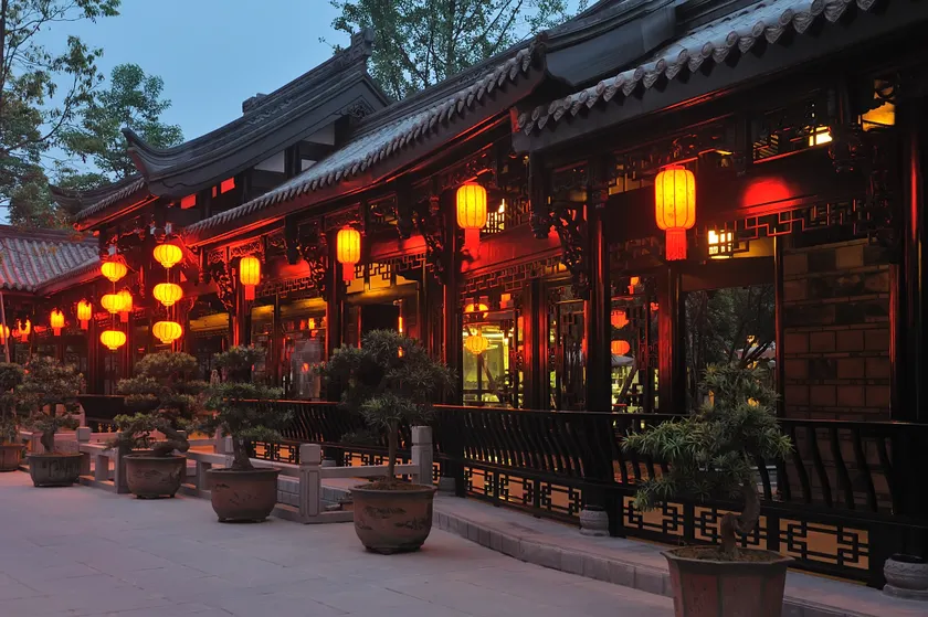Yinxiu Shangting Hotel - Image 1