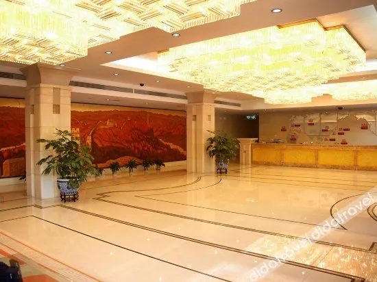Lu Hong Hotel - Image 1