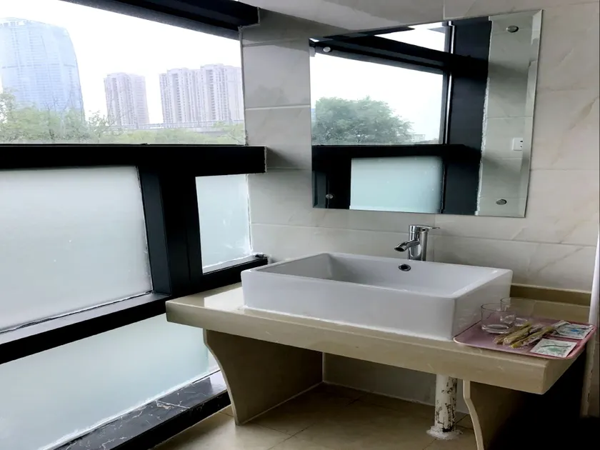 Kunshan Jinjia Star Express Hotel - Image 1