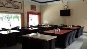 Kencana Pati Hotel - Image 1