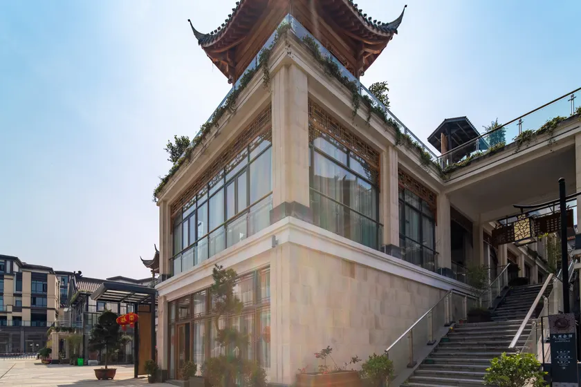 Guiyuan Mountain home - Image 1