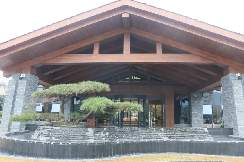 Qianyang  Haitang  Qianhu  Qesort   Hotel - Image 1