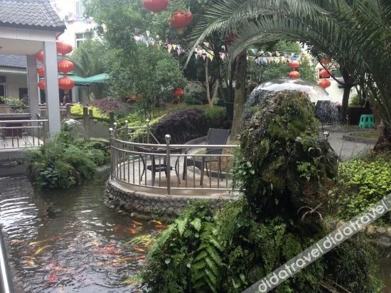 Zhuhai Hotel - Image 1