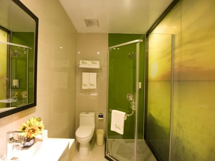Jiayue Wenjing Hotel (Beijing Universal Resort Wansheng East Subway Station) - Image 1