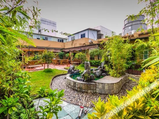 Yunduanyueshe Hotel (Gucheng Branch)(云端悦舍酒店（古城店）) - Image 1