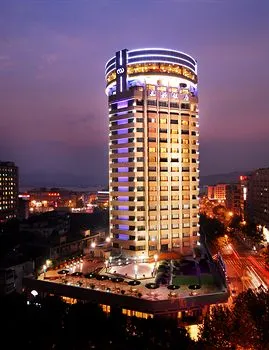 Friendship Hotel - Image 1