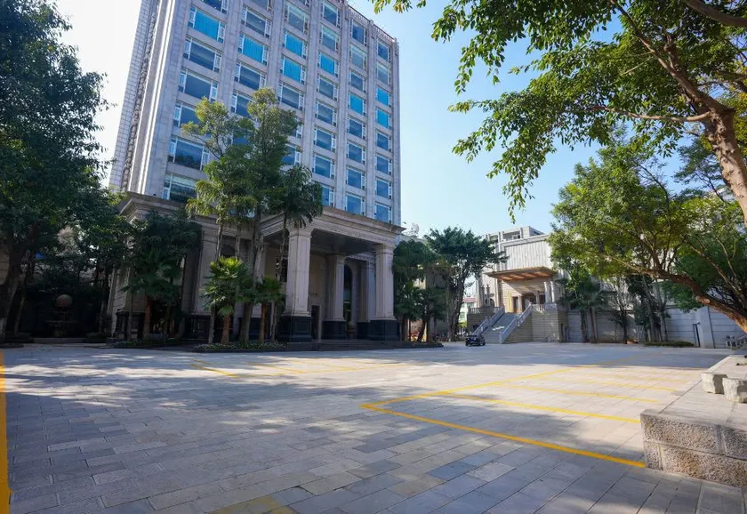 Days Hotel by Wyndham Yanshan Transport Terminal - Image 1