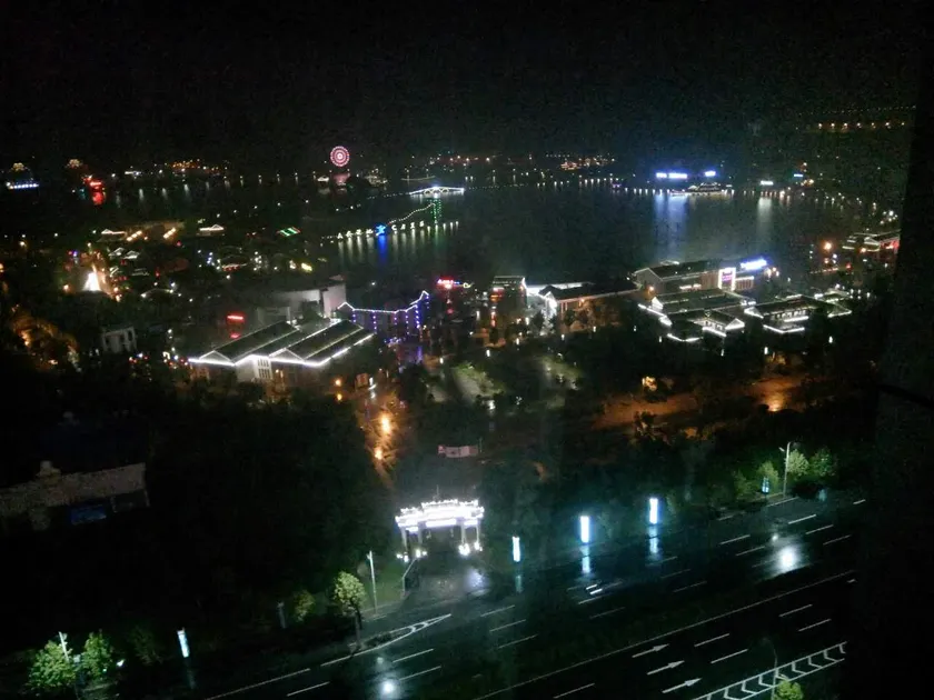 Vienna International Hotel (Lu'an Baisheng Dongjincheng) - Image 1