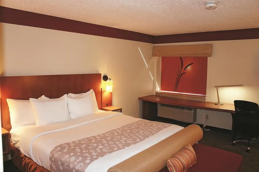 Best Western Huntsville - Image 1