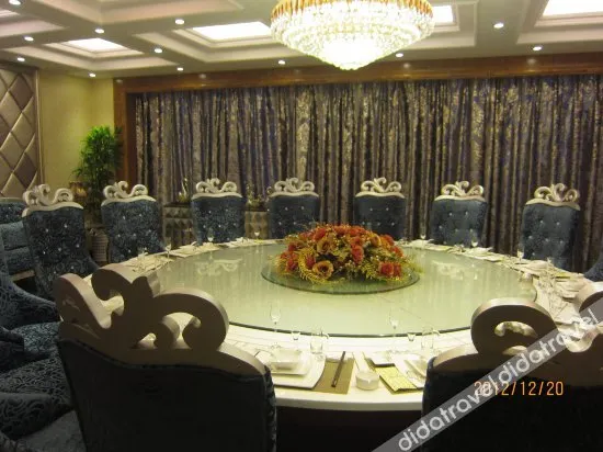 Chang Rui Hotel - Image 1