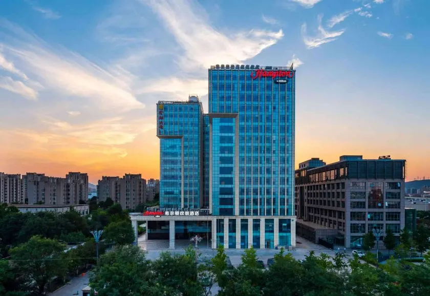 Hampton by Hilton Beijing Shijingshan Amusement Park - Image 1
