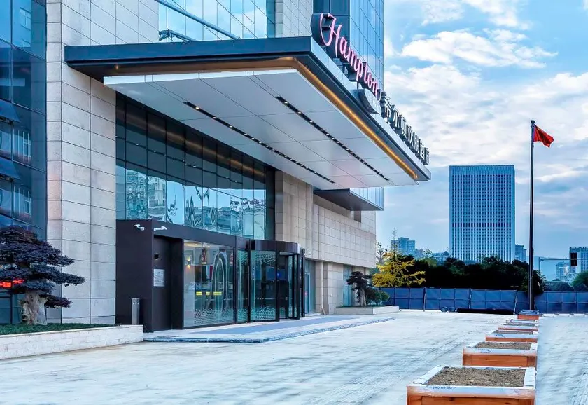 Hampton by Hilton Guangyuan Lizhou Square - Image 1