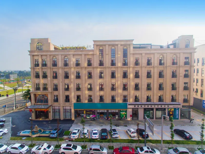 Falan Coast Hotel - Image 1