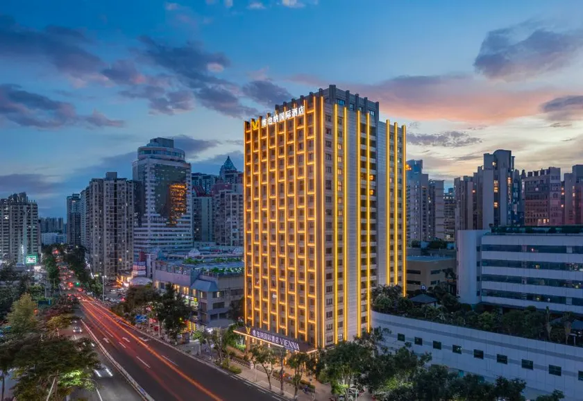 Vienna International Hotel Haikou Wanlv Park Guomao Youyi Sunshine City - Image 1