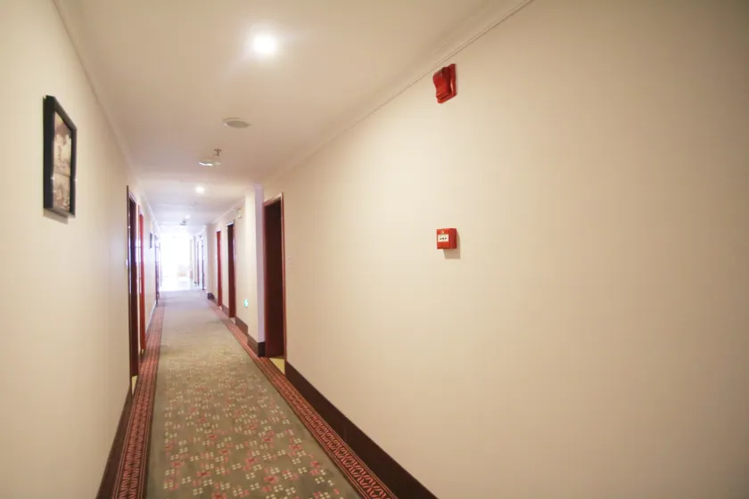 Chengjing LIFE HOTEL (Shanghai Pujiang Shendu Road Metro Station) - Image 1