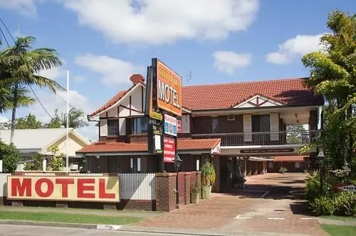Surf Beach Motel Tweed - Image 1