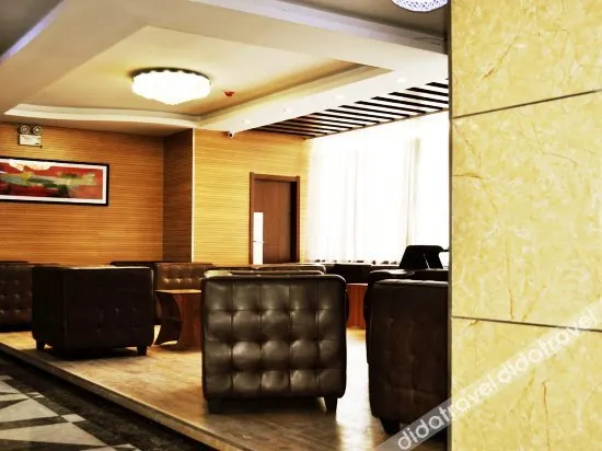 Yi SKY Business Hotel - Image 1